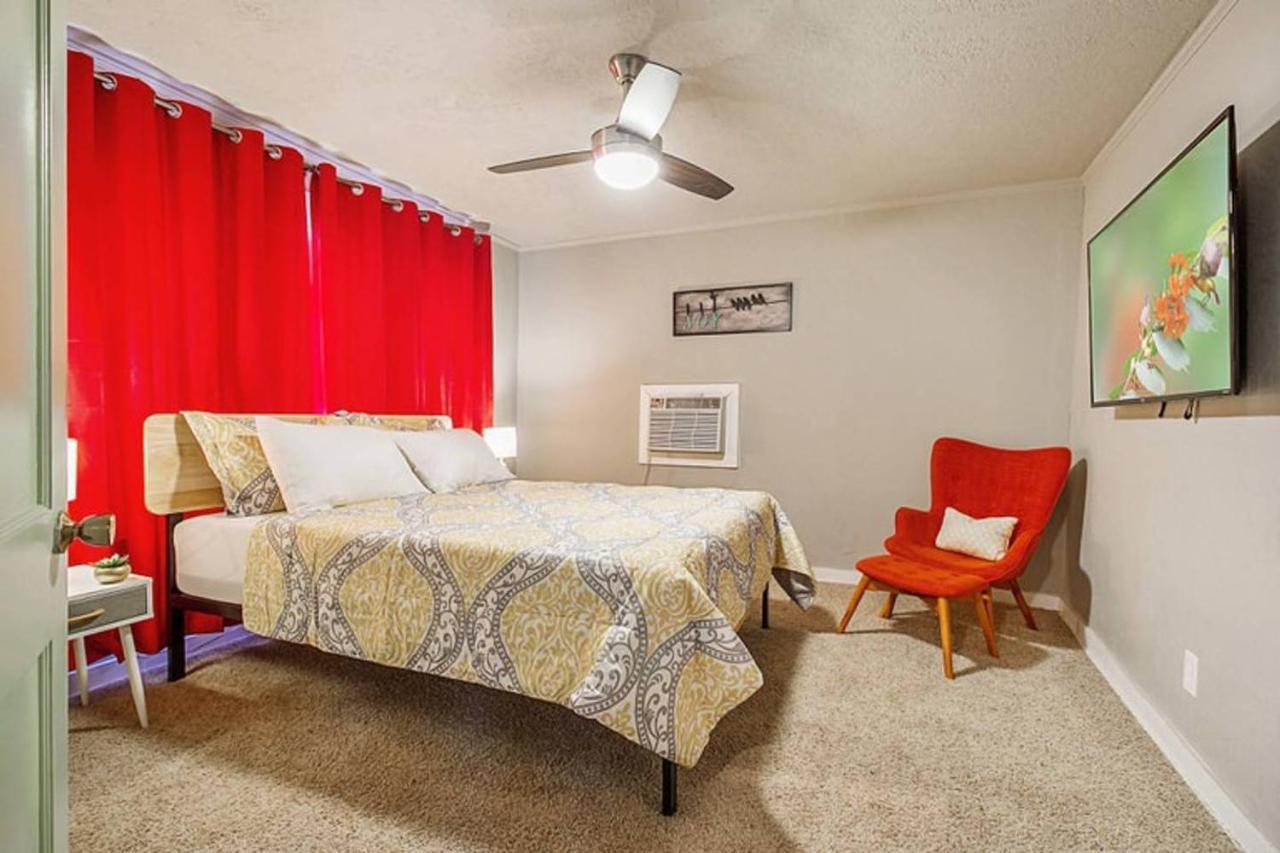 Cozy & Comfy - Few Blocks Away From Plaza District Apartman Oklahoma City Kültér fotó
